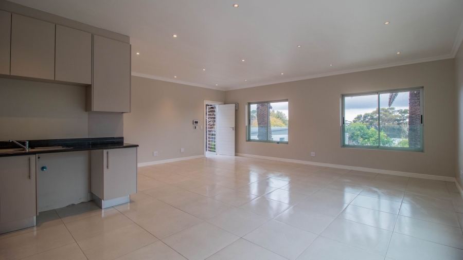 To Let 3 Bedroom Property for Rent in Bishopscourt Western Cape